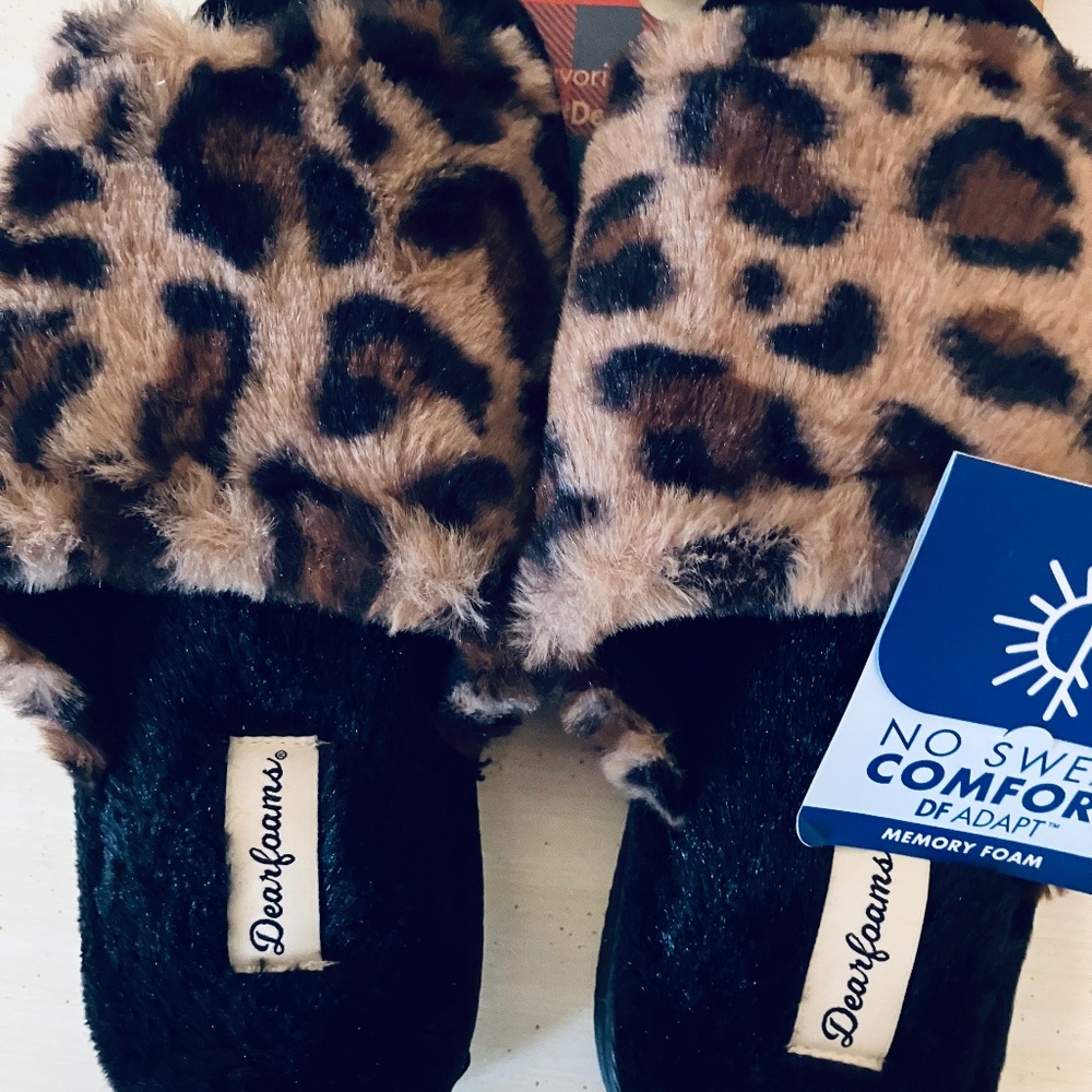 Lepard print Dearfoam Slippers